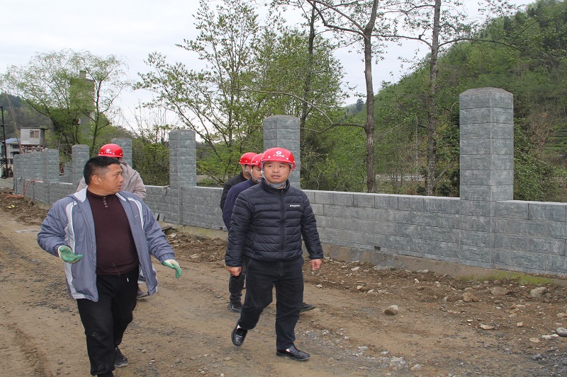 拼經(jīng)濟(jì)，比發(fā)展④┃范文偉進(jìn)行節(jié)前檢查