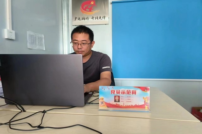 黨員示范崗┃亮身份樹標桿，爭當開路先鋒