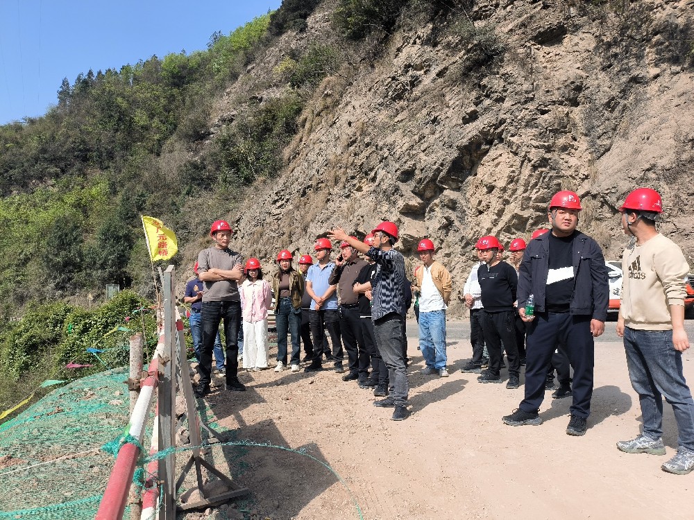 以學(xué)促進(jìn)，向新而行｜路橋集團(tuán)組織開展項(xiàng)目亮點(diǎn)技術(shù)交流研討活動(dòng)